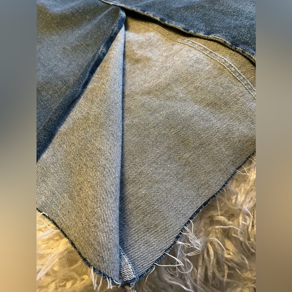 Denim pencil skirt- raw edge - Picture 2 of 4
